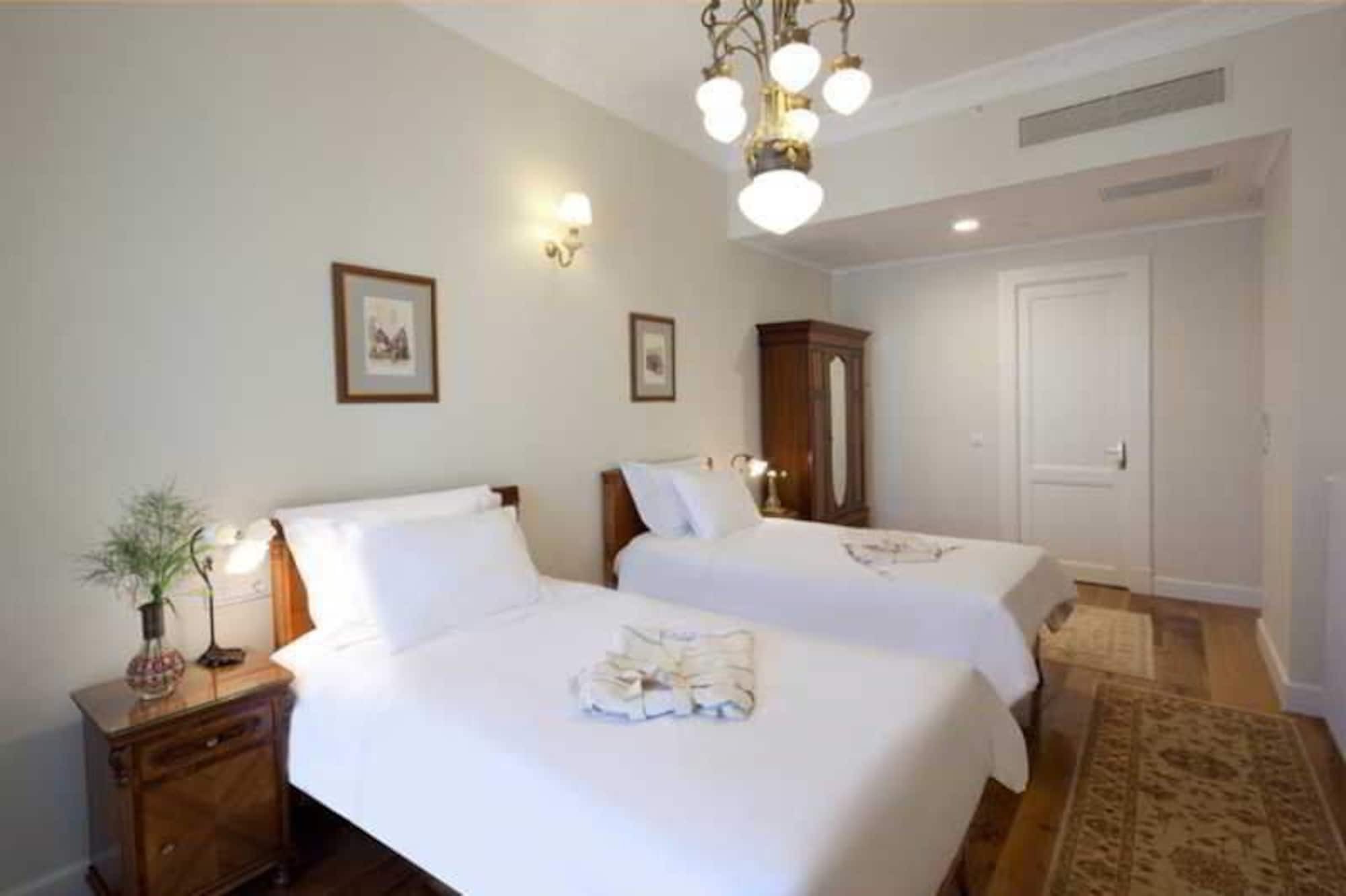 Armada Istanbul Pera Hotel Exterior photo